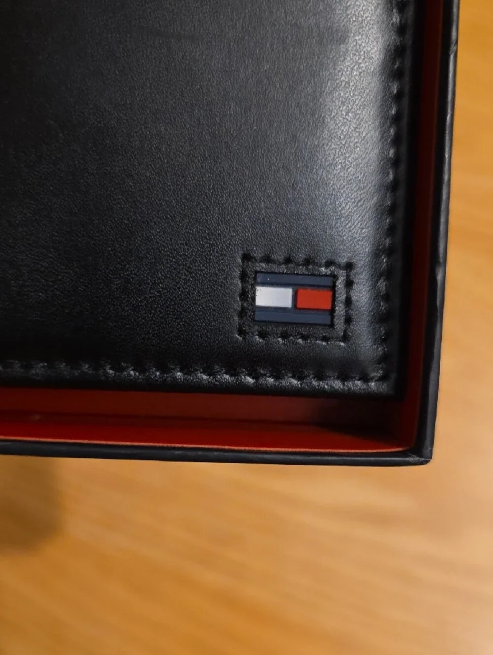 Tommy Hilfiger Black Leather Wallet